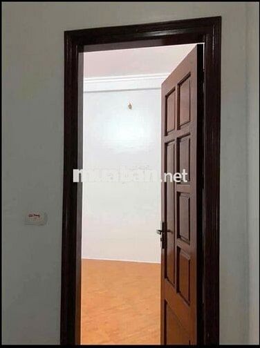 Cho thuê nhà ở ngõ 1333 Giải Phóng, Hà Nội