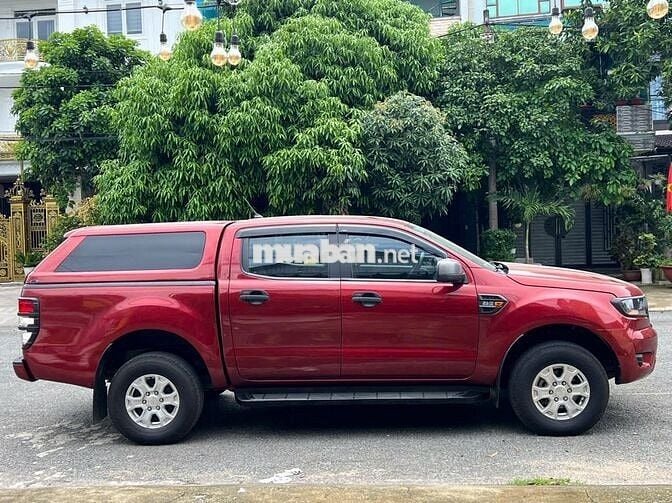 Ford Ranger XLS AT 2020 Nhập Thái Xe Chuẩn Đẹp