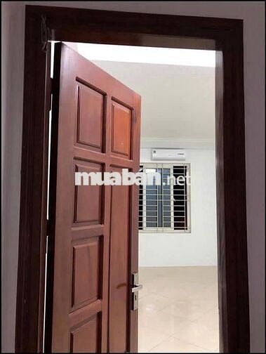 Cho thuê nhà ở ngõ 1333 Giải Phóng, Hà Nội