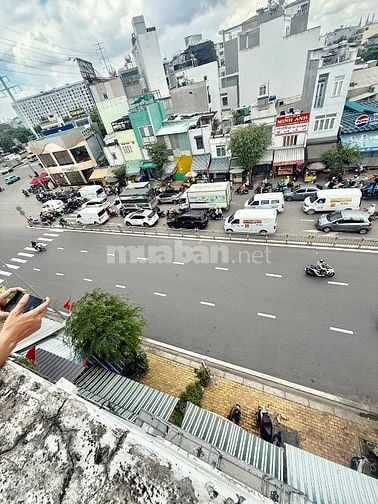 ⭐️Nhà 3 Lầu Mặt tiền đường 30m Nguyễn Xí, P13, Q.Bình Thạnh.