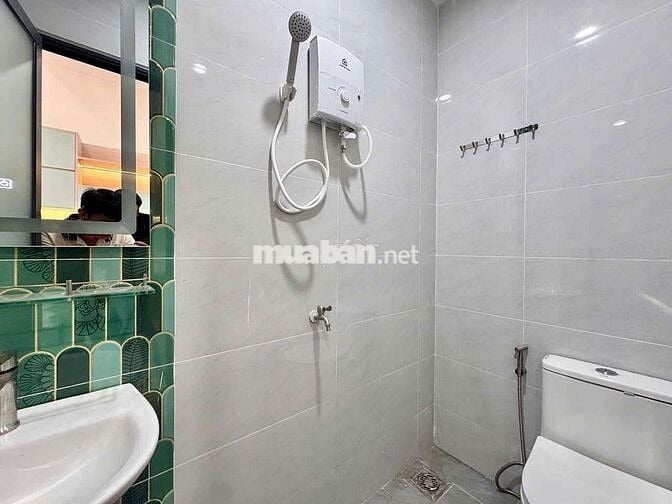 Căn hộ dịch vụ mới 100% nội thất cao cấp