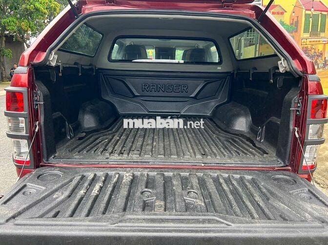 Ford Ranger XLS AT 2020 Nhập Thái Xe Chuẩn Đẹp