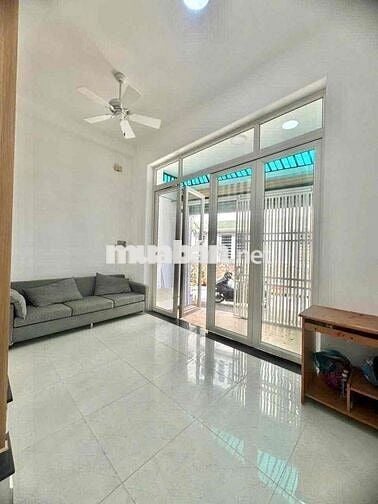 🏡NHÀ 2 TẦNG HẺM XE HƠI GIÁ 4.4 TỶ.