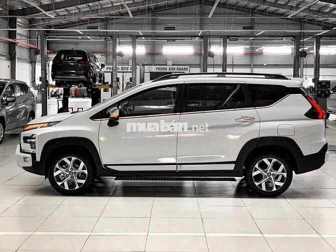 GIÁ ƯU ĐÃI ! Xpander AT Và PRE Slượng vài xe cuối