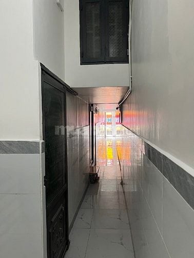 Cho thuê nhà nguyên căn mặt tiền đường Xô Viết Nghệ Tĩnh, Bình Thạnh
