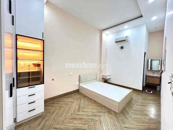 Cho thuê nhà trệt 2 phòng ngủ có sẵn nội thất cơ bản ở KDC 91B