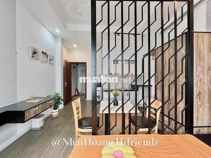 Cho Thuê Studio 30m2 Full NT Cửa Sổ Lớn 3ng2xe Kế Bên ĐH Kinh Tế ISB