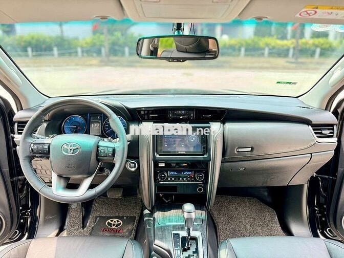Toyota fortuner 2.4L 4x2 máy dầu sx 2023