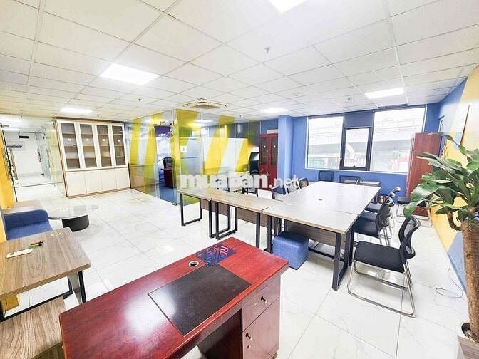 cho thuê văn phòng toà nhà 8 tầng