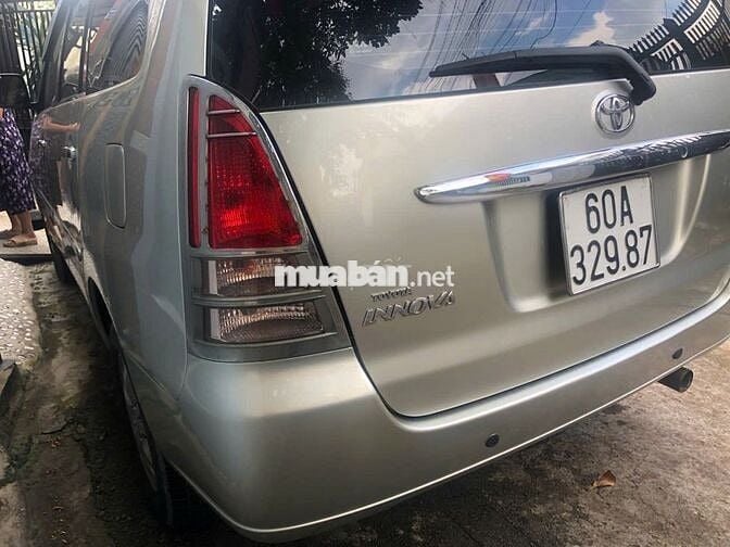 Toyota Innova 2007 G - 320000 km