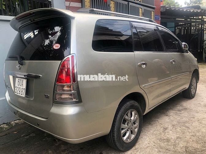 Toyota Innova 2007 G - 320000 km
