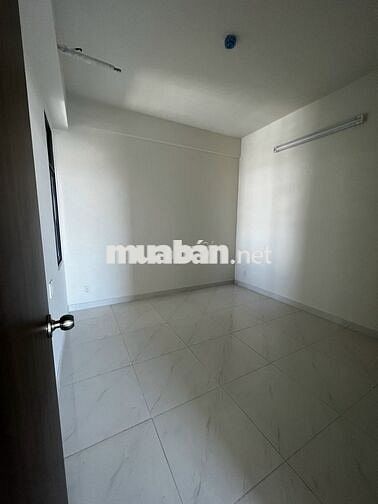 Bán Green river dt80m2 3pn 2wc giá 3tỷ850 đã có sổ hồng, vay NH được