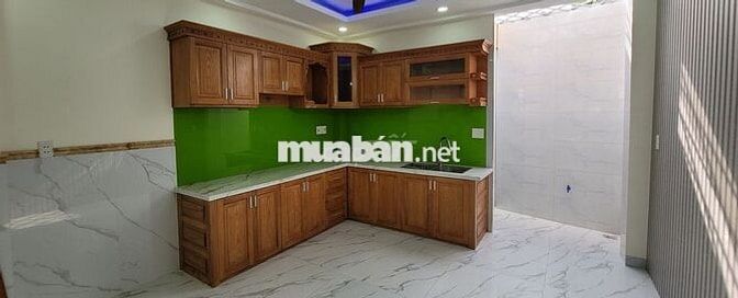 BÁN NHÀ PHỐ 3,5 TẤM (4PN, 5WC , 1 GARAGE Ô TÔ, ĐƯỜNG RỘNG 11M)