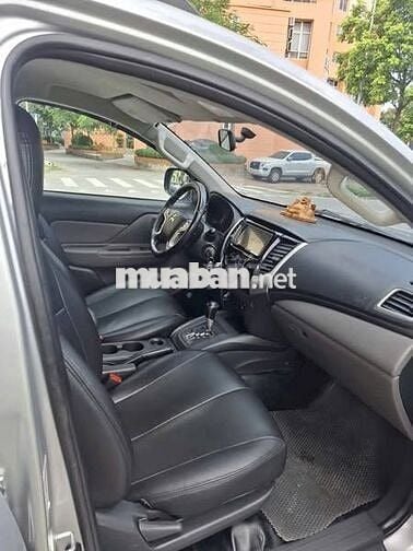 Mitsubishi triton sx 2017 AT