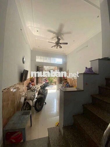 Cho thuê nhà hẻm xe hơi Lũy bán Bích phường Tân Thành Quận Tân Phú