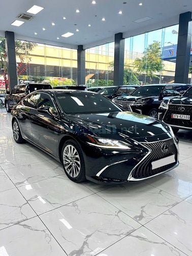 Bán Lexus ES250 sản xuất 2020, xe cực đẹp , giá tốt.