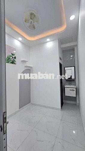 CHO THUÊ NHÀ PHẠM THẾ HIỂN -GẦN CHỢ,TRƯỜNG HỌC -FULL NỘI THẤT
