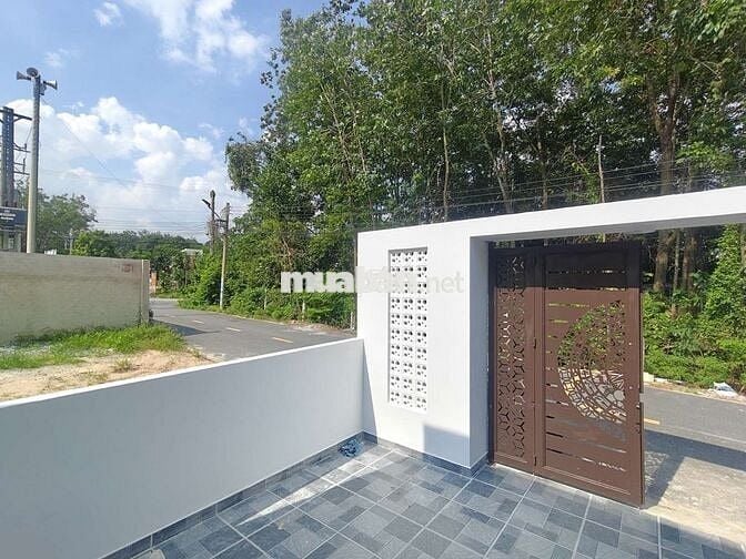 Nhà mới xây cho thuê giá tốt, 93 m2, gần khu Thịnh Gia