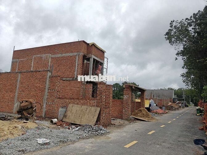 Nhà mới xây cho thuê giá tốt, 93 m2, gần khu Thịnh Gia