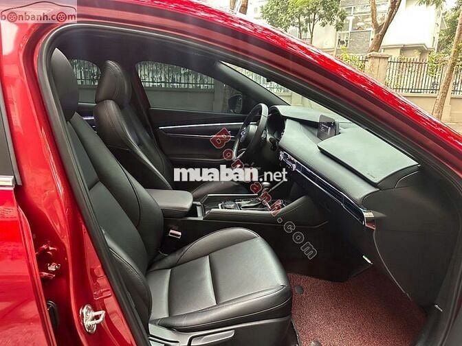 Mazda 3 1.5L Sport Premium 2021 - 585 Triệu