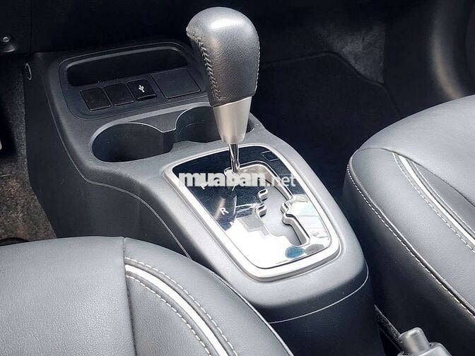 Mitsubishi attrage premium 2021- 47000 km