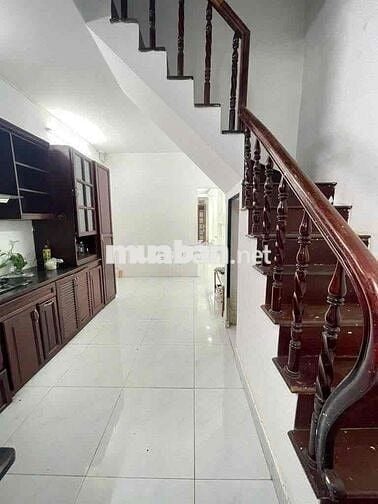 Cho thuê nhà 15Triệu/Thang Mặt Tiền Đường Số Tân Quy Quận 7