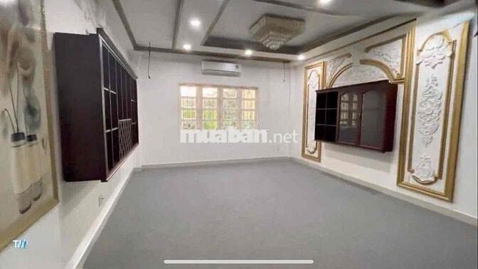 🍀Cho thuê nhà MT đường số 32 tên lửa. BTân