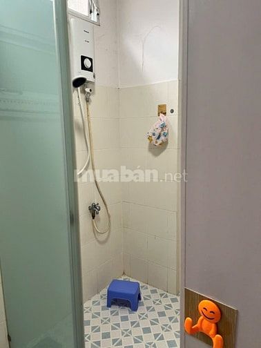 Cho thuê Căn Hộ phường 25, Bình Thạnh, có sân nhỏ, đủ tiện nghi