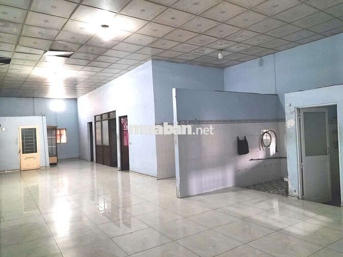 XƯỞNG VÀ NHÀ 350m2 - Xtt - Hóc Môn.