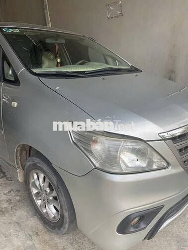 Bán chiếc inova đời 2014 xe đẹp