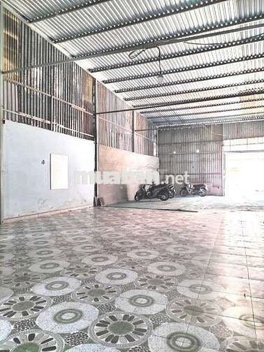 XƯỞNG VÀ NHÀ 350m2 - Xtt - Hóc Môn.