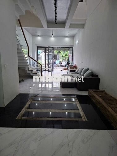 🎑🎑CHO THUÊ NHÀ 3 TẦNG MỚI - GẦN CẦU NGUYỄN TRI PHƯƠNG - CHỢ HÒA XUÂN