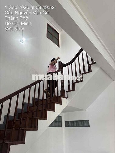 Siêu Phẩm Studio Cửa Sổ Full Nội Thất Thang Máy Ngay Cầu Nguyễn Cừ