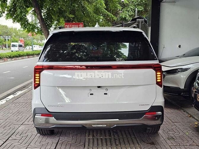 KIA CARNIVAL ALL NEW PREMIUMSX 2025 CHƯA LĂN BÁNH