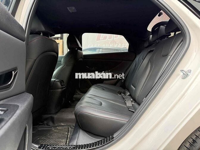 Hyundai Elantra 2023 N-Line 1.6 Turbo AT 16000 km
