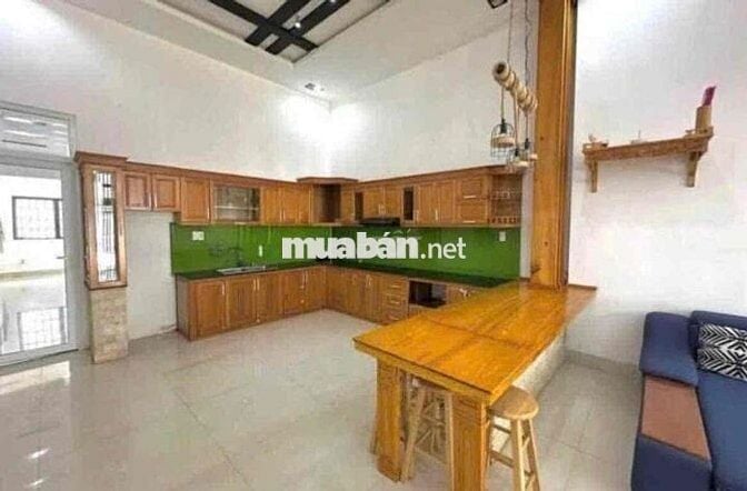 Căn nhà thuê Hoàng Thế Thiện gần Ymoan có nội thất