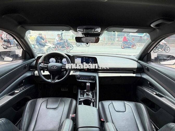 Hyundai Elantra 2023 N-Line 1.6 Turbo AT 16000 km
