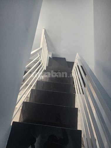 Nhà đẹp giá rẻ trệt lầu hẻm xe hơi ỏe Nhơn Đức Nhà Bè
