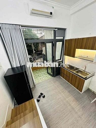CĂN HỘ 30m2 GÁC MỚI FULL NỘI THẤT BAN CÔNG CỬA SỔ GIÁP QUẬN PHÚ NHUẬN