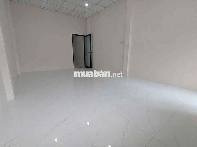Cho thuê nhà hẻm xe tải Huỳnh Thiện Lộc Quận Tân Phú