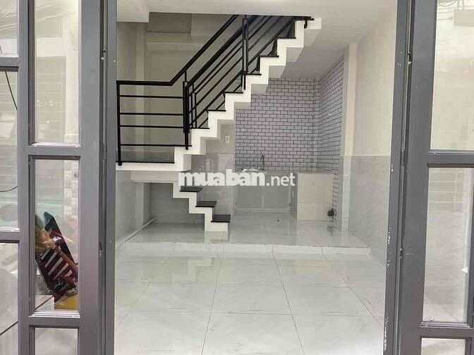 Bán nhà Phan Văn Trị, 23m2, 2 Tầng, 2PN, cách Emart vài bước chân, TL