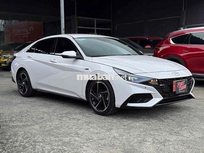 Hyundai Elantra 2023 N-Line 1.6 Turbo AT 16000 km