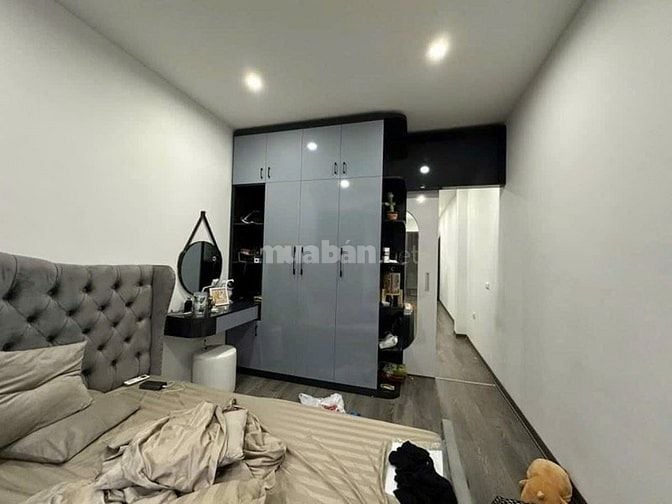 Chủ cần bán gấp nhà Phương Mai – Đường Giải Phóng, nhà 44 m2, 6 tầng n