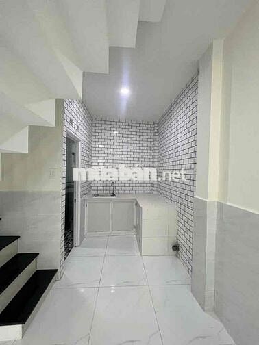 Bán nhà Phan Văn Trị, 23m2, 2 Tầng, 2PN, cách Emart vài bước chân, TL
