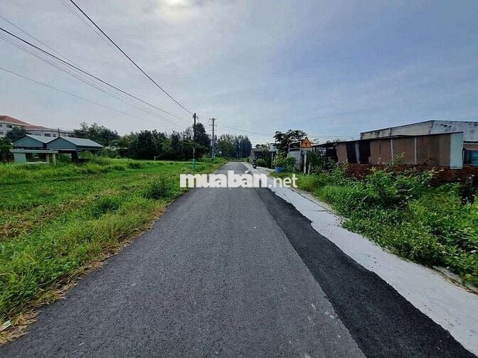 Chẵn 700Tr sở hữu ngay 175m2 MT Nguyễn Thị Ni FULL thổ cư sát QL22