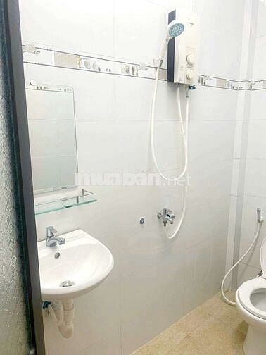 Nhà trục chính hẻm Xô Viết Nghệ Tĩnh (thuận tiện ở và kinh doanh)