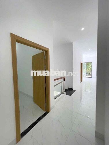Cần bán gấp nhà 1 trệt 1 lầu sát HL15 phường Tân Triều