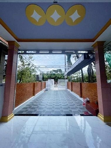 nhà và đất 151m2. 1 p khách 3 p ngủ. 1,03 tỷ 