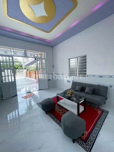 nhà và đất 151m2. 1 p khách 3 p ngủ. 1,03 tỷ 