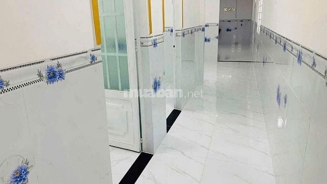 nhà và đất 151m2. 1 p khách 3 p ngủ. 1,03 tỷ 